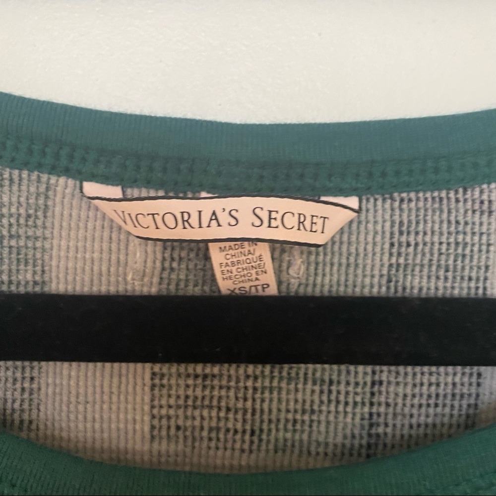 Victoria’s Secret Thermal Flannel Pajamas - Picture 4 of 8